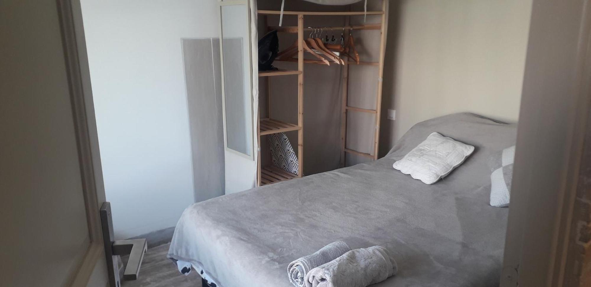 Logement Independant Au Calme Proche Toutes Commodites Et Transports لو كانيت المظهر الخارجي الصورة